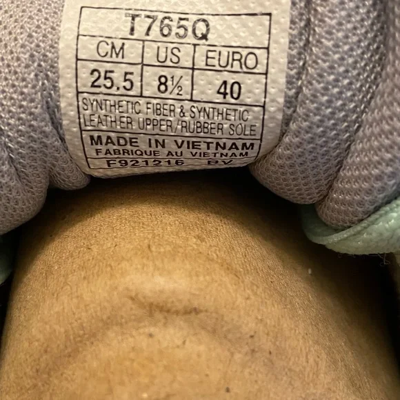 Asics Gel Contend 4 Sneakers. - Picture 11 of 11